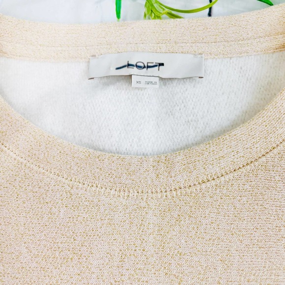 NWOT Loft Gold Pullover Fleece Sweatshirt with Round Neck - Picture 4 of 10